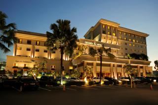 I Hotel Batam - Nagoya - 8