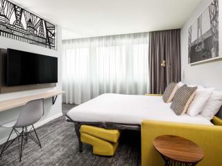 Mercure Newport - 2