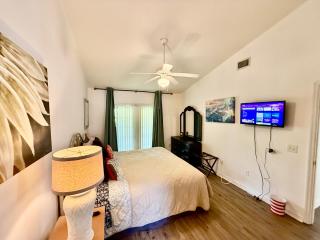 Grand Villas of Island 3BR Apartment near Disney Parks - 3