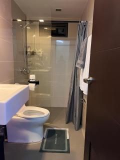 Sergaquila Cozy Stay Bryant Parklane Megaworld capitol Town - 5