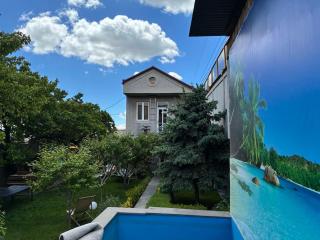 Yerevan Modern Holiday Apartment - 6