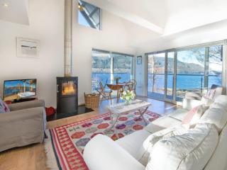 Dipper Boathouse - 9