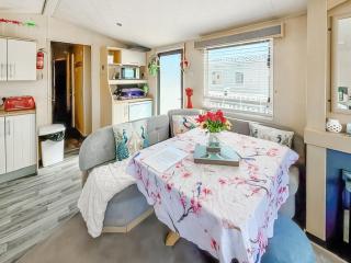42 Golden Sands - 6