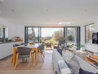 Hawthorn - 7