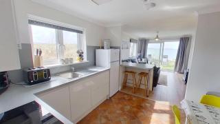 C33 Silver Spray, Riviere Towans - 8