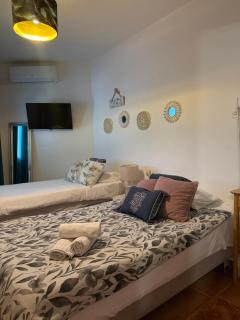 Evens-Goretti House - 9