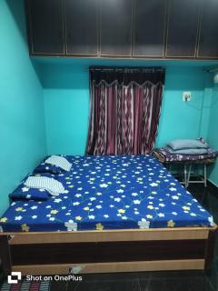Srirangam Service Apartment - 8