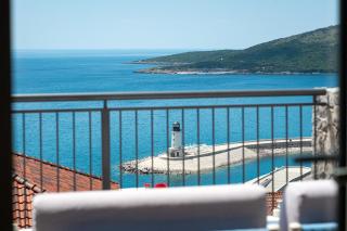 Seaside Iris - Marina Village Apartment - 6
