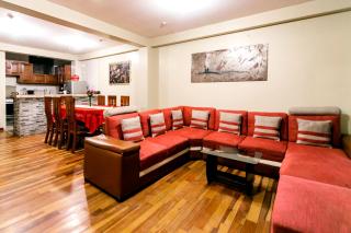 Inti Qhawa with views of the Andes in Historic Center - 2