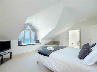 Stylish St Ives Escape by the Sea - 2