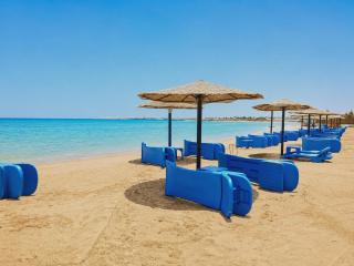 Cecelia Resort Studio with Private Beach - 8
