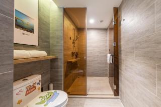 Mecure Zhuhai Lovers' Road Beach Swimming Pool - 9