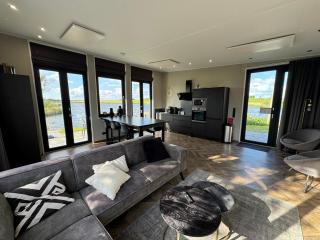 De IJssel Eilanden Chalet Steg SixtySix Kampen mit Zaun Nr 766 - 7
