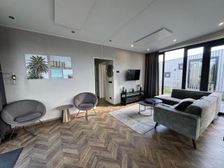 De IJssel Eilanden Chalet Steg SixtySix Kampen mit Zaun Nr 766 - 3
