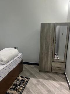 ES Apartments - 9