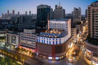 Nanchang Wanshou Palace Bayi Hall Subway Station Atour Light - 0