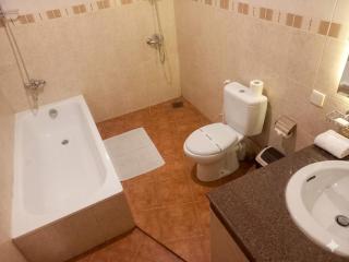 Hotel Lakefield - 4