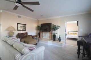 Spacious Waterfront Getaway with Heated Pool - 7