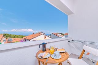 Nikolina - Luxury Studio apartment with private parking, near sea - 0