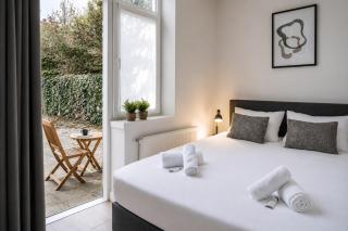 Fully Equipped Apartment, lovely bed - 5