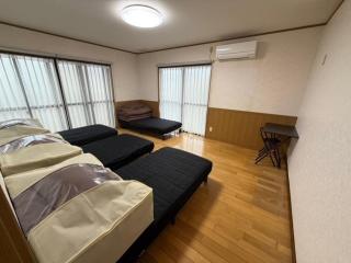 GATE80長崎 坂の街長崎 無人宿 完全セルフ 予約メッセージ欄確認要す スマートロック 暗証番号チェックイン 素泊まり専門 アメニティ持参で格安滞在 セコム24h監視 駐車場2台 - 9