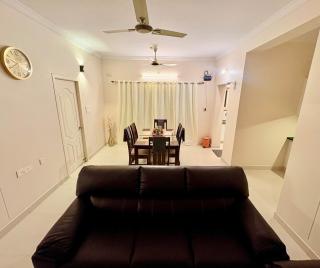 Serene Homes 3BHK Near Rk beach - 1