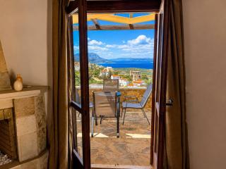 Hidden Oasis Amazing Seaview - Erato 1BD 1BA 4PL - 8