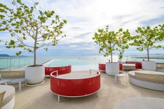 Beachfront 1BDR Condo (PE24) - 0