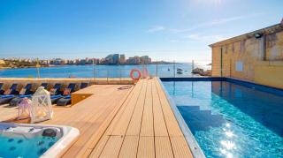 Valletta Waterfront Villa with Pool and Jacuzzi - 9