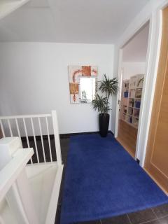private rooms, free parking, luxury city villa close to the center - 2
