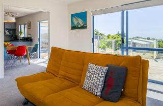 La Maison Bleu - Mangawhai Heads Holiday Home - 4