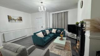 Luxurious three bedroom house in Accrington - 0