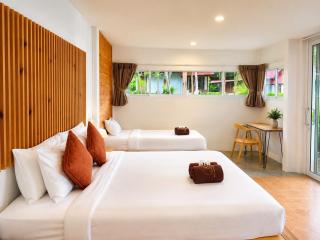 Bounty Resort - 3