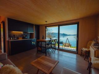 Hardangerfjord Panorama Cabin with Spectacular Fjord Views - 8