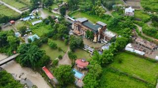 Pleasant Tree Hotels - Luxury Stay Amidst Nature - 9
