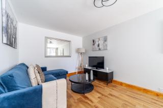Central London 2 Bed Oasis with Private Terrace - 2