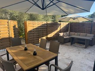 CHÂTEAU SPA ART DÉCO en B&B Master Suite ET-OU GîTE Tout Confort Indépendant-PISCINE Extérieure Chauffée-PARC 3Ha-Aire Enfants-Ping Pong-GIVERNY-Parc Naturel du VEXIN-En OPTIONS-BREAKFAST-DÎNER-BILLARD-SAUNA-JACUZZI-HAMMAM-Massage-Coaching-FITNESS-Yoga - 9