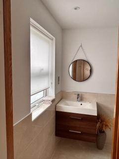 Large double en-suite room - 4