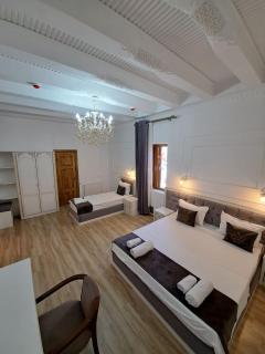 Nabibek boutique - 1