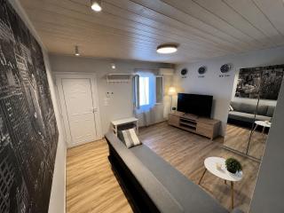 The Staircase Nest - 8