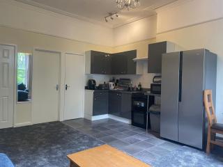 Apartment 5 - 6
