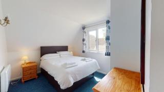 37 Trevithick Court, Tolroy Manor - 4