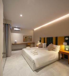 Tranquil Spa Retreat with Jacuzzi - 3