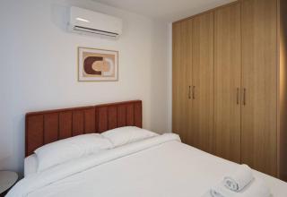 Modern 2BR Apt with Pool & Balcony in Kiti - 3