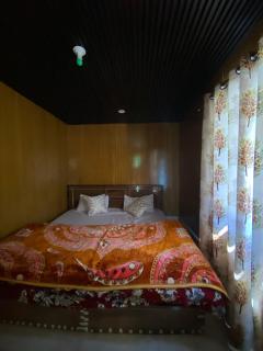 The Pahadi home stay - 1