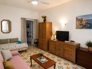 Cosy Family Holiday Home Close to the Sea - St. Paul's Bay - 5