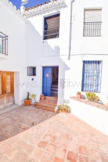 La Casa De Manuel Nera, Frigiliana Traditional townhouse in the old-quarter with private pool HansOnHoliday Rentals - 4