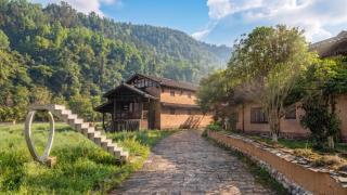 Zhangjiajie Wulingyuan L Resident Dragon Cave Resort -Tujia Culture, Free Pick-up & Breakfast & Travel Services, In Huanglong Cave Scenic Area - 1