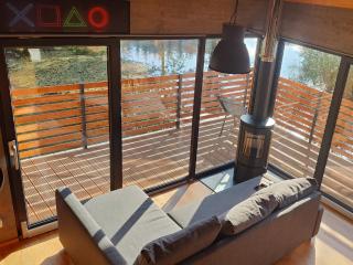 Tiny House über dem Pferdeteich mit Kamin, Fasssauna & großer Terrasse - für Kurzentschlossene - 7