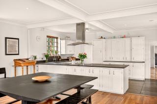 Ballimore Farm Estate - House with heated pool - 7
